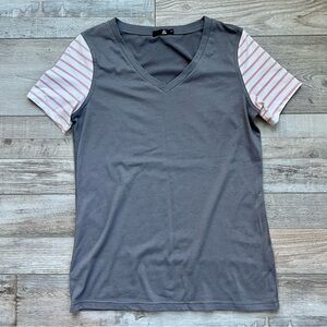 Women’s Ampersand Avenue Shirt Size Small